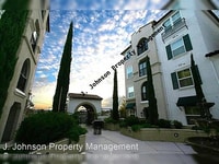 Building Photo - 2 bedroom 2 bath condo