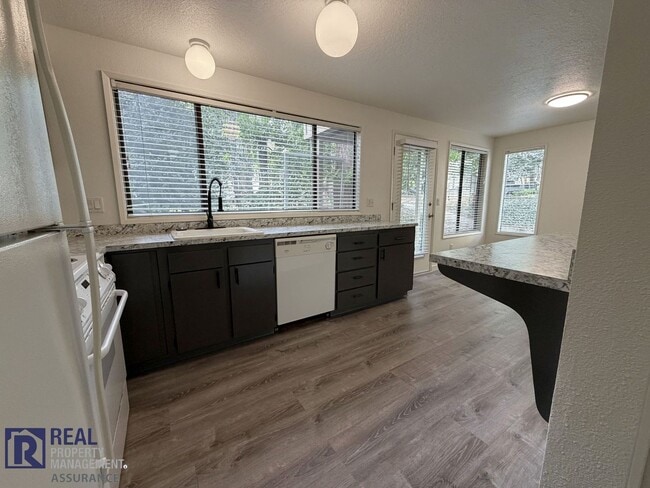 Building Photo - 7187 SW Childs Rd