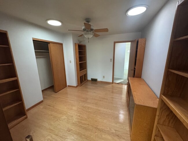 Building Photo - House across from Waverly Highschool!