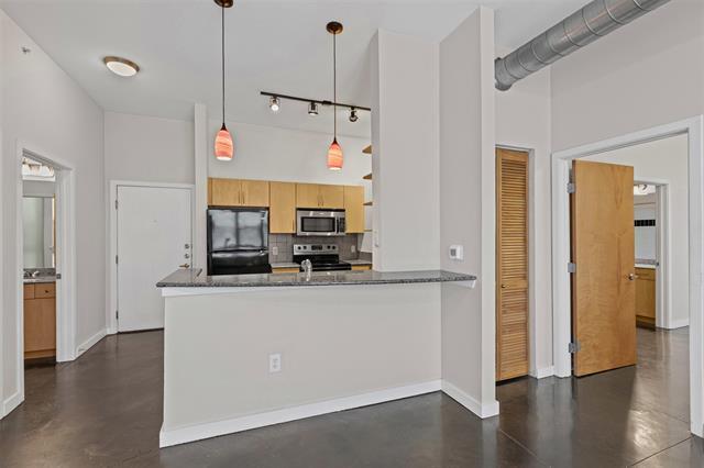 Building Photo - 201 W Lancaster Ave
