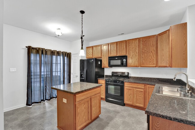 Building Photo - 131 Lady Bug Dr