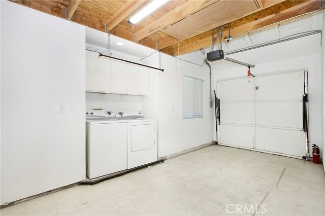 Building Photo - 712 E Alder St