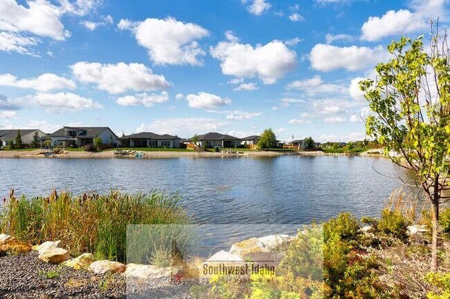 Building Photo - 7655 W Meltwater Ln