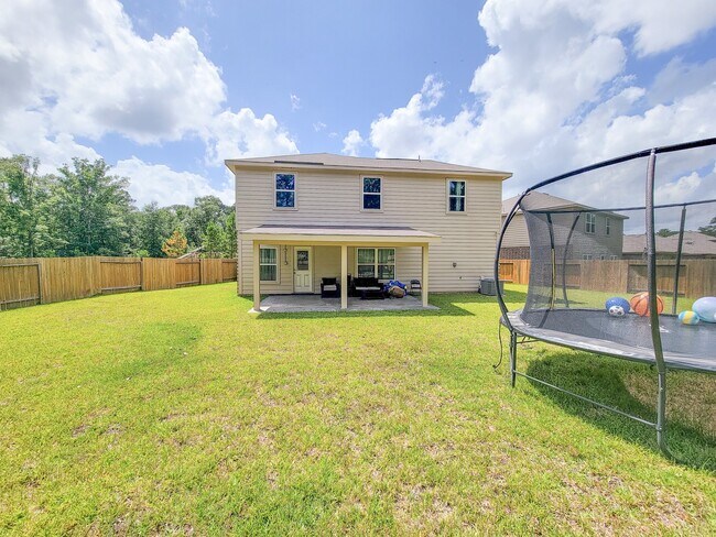 Building Photo - 10793 Castle Rock Dr