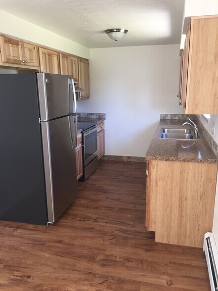 Building Photo - 4500 Stover St