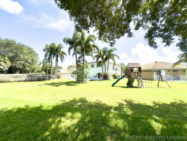 Building Photo - 1118 Fosters Mill Dr