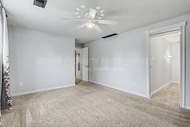 Building Photo - 4204 Hoyt St