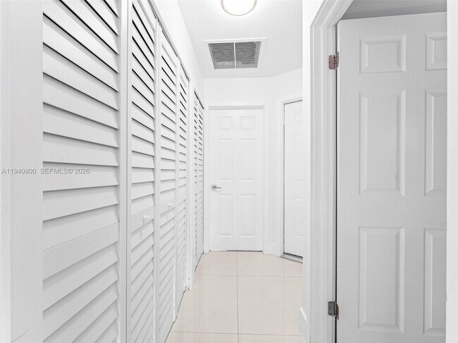 Building Photo - 15805 SW 79th Terrace