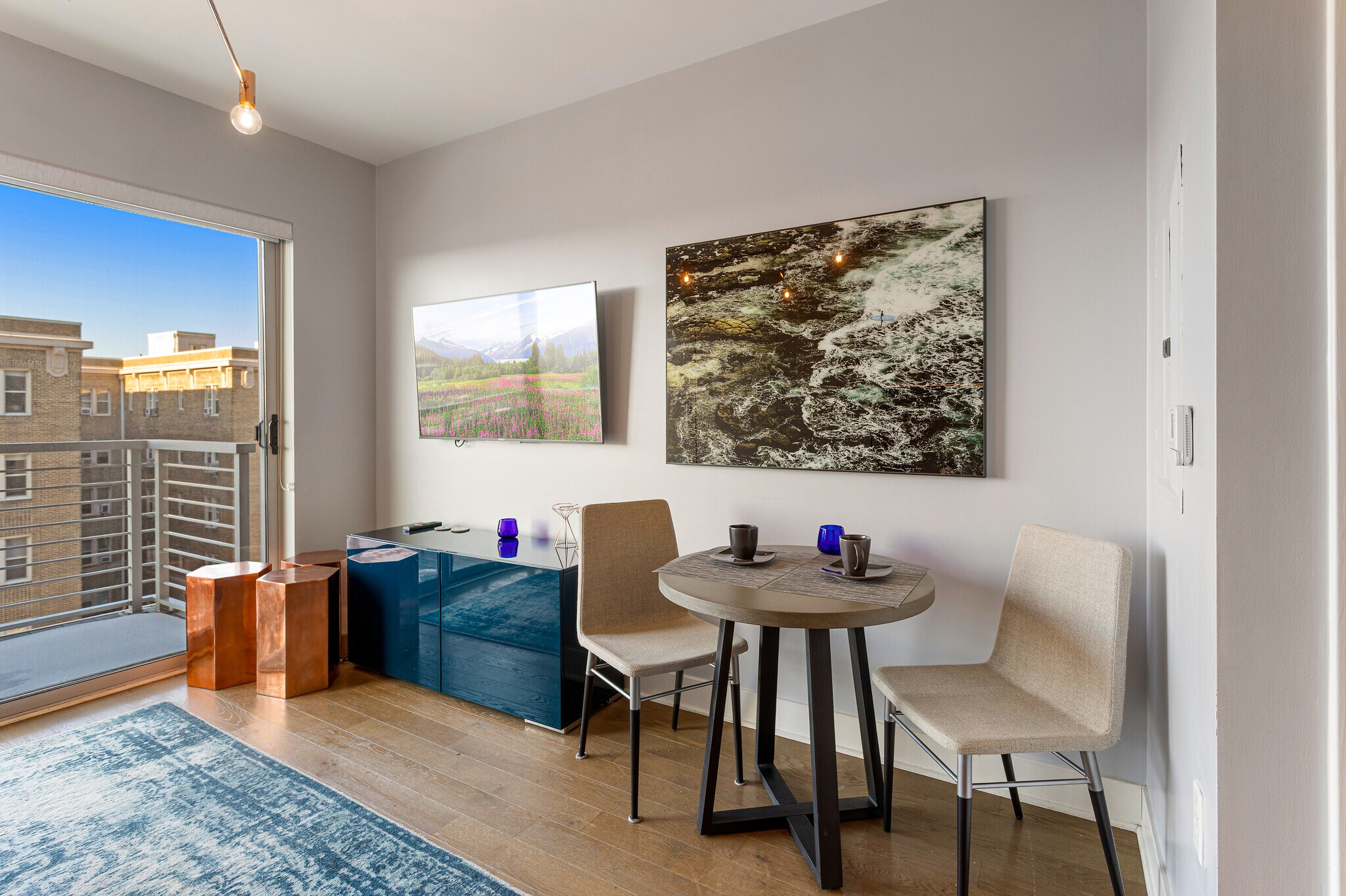 Building Photo - 2550 17th St NW