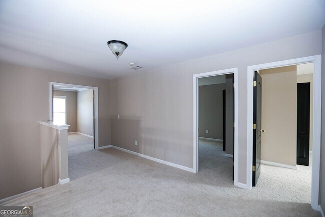 Building Photo - 3380 Gables Ct