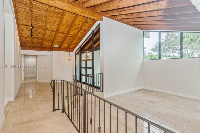 Building Photo - 15405 SW 73rd Ct