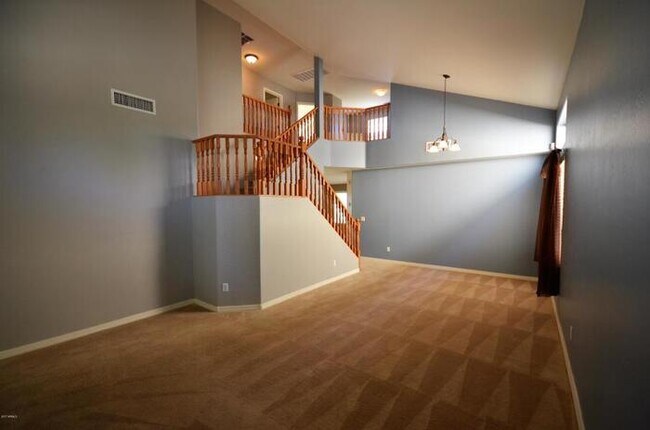 Building Photo - 2018 W Agrarian Hills Dr