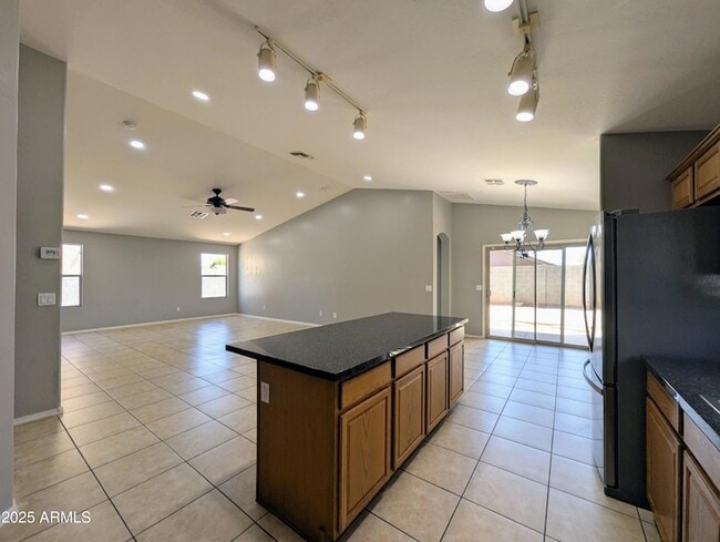 Building Photo - 13959 W Country Gables Dr