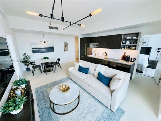 Building Photo - 159 NE 6th St