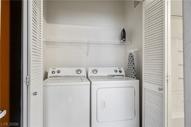 Building Photo - 9000 S Las Vegas Blvd