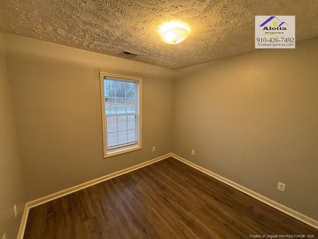 Building Photo - 133 Chapel Hill Dr