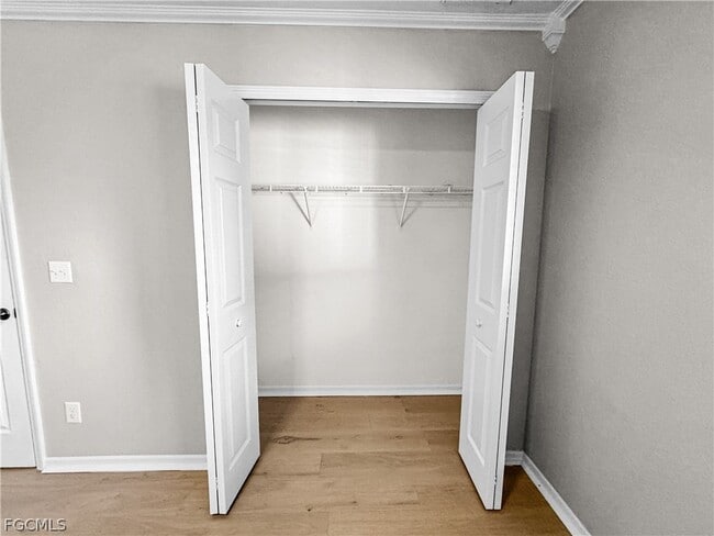 Building Photo - 326 SW 29th St