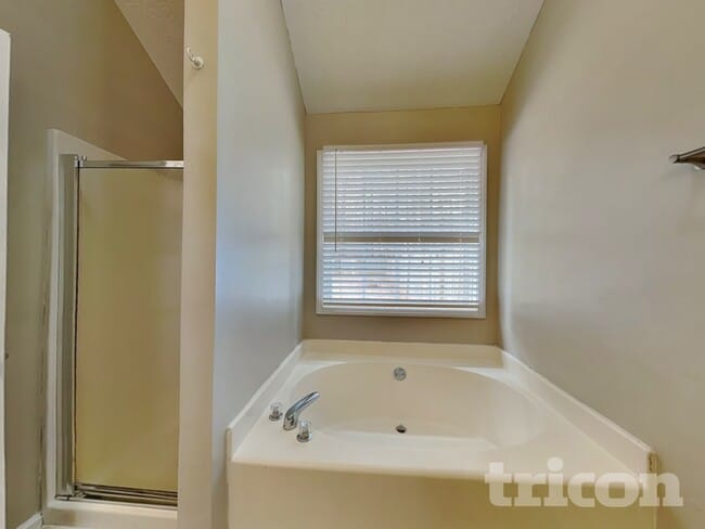 Building Photo - 50 Crooked Creek Way