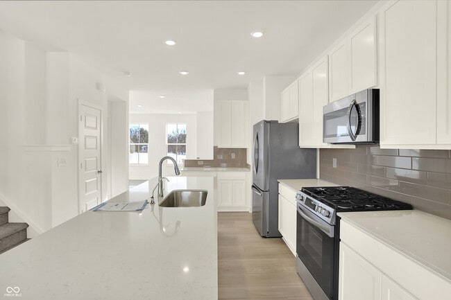 Building Photo - 4927 Gilet Dr