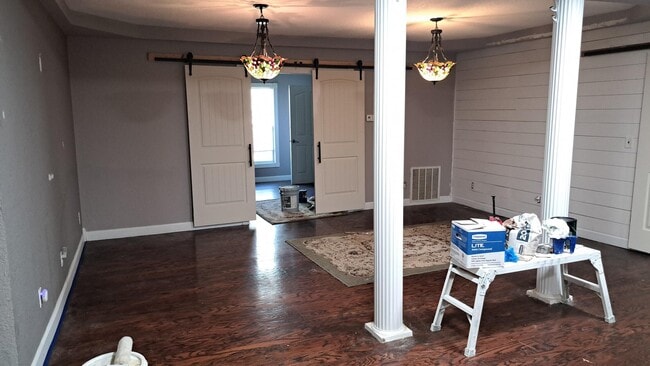 Building Photo - 6271 W Cedar Meadows Ln