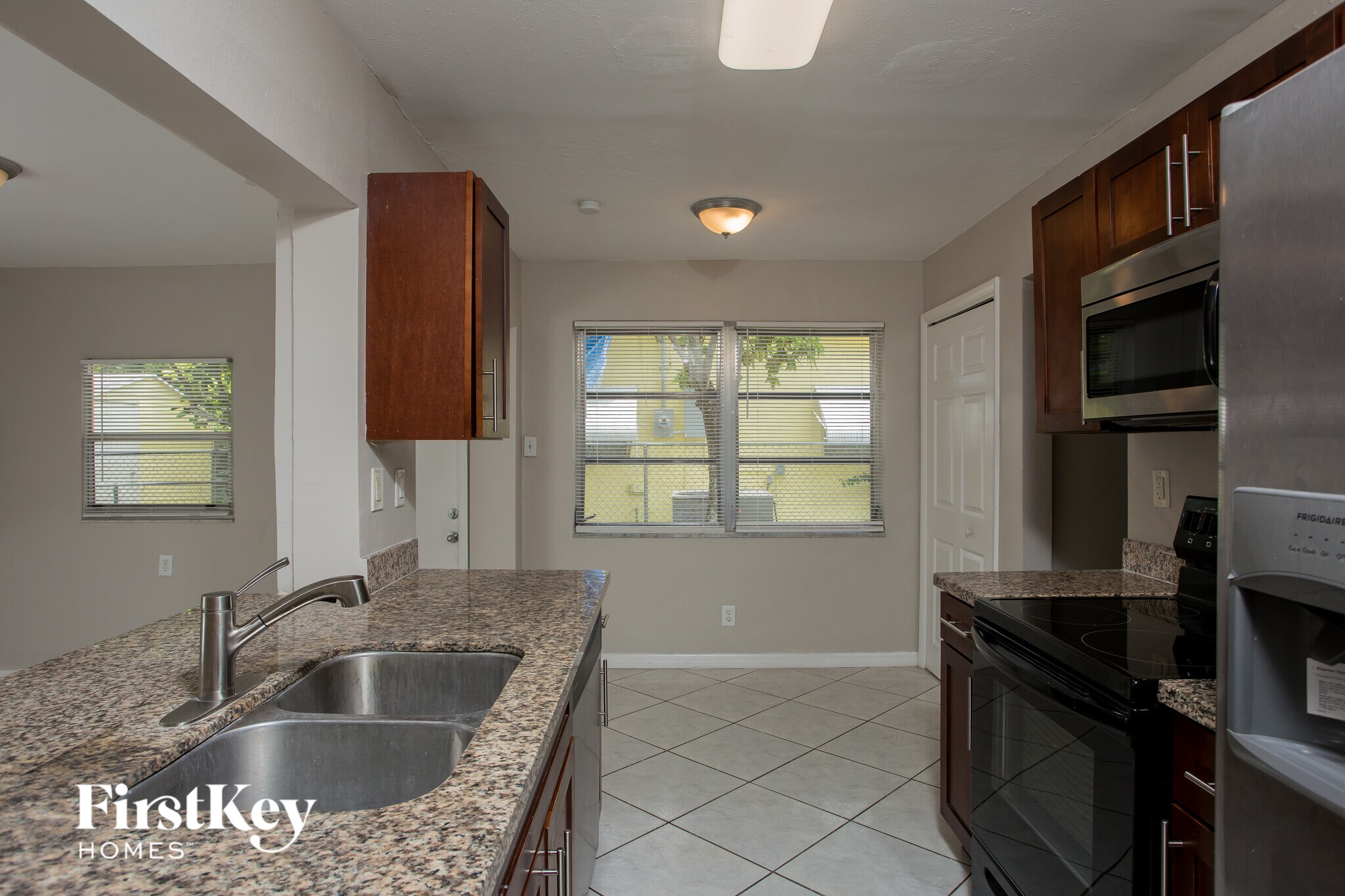 Building Photo - 3430 NW 34th St