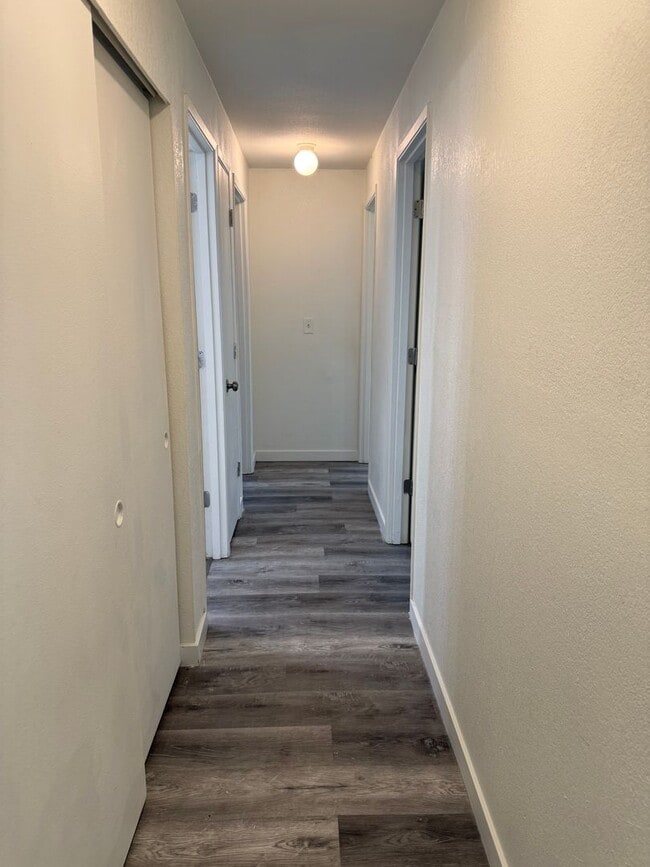 Building Photo - 3bd 1ba home