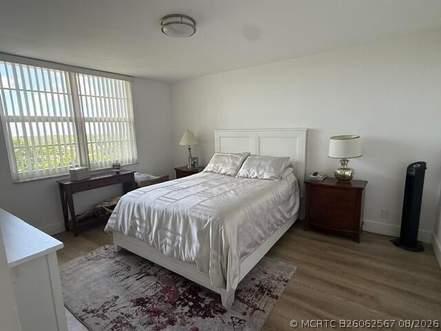Building Photo - 250 Jacaranda Dr
