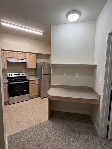 Building Photo - 1005 Weybridge Ct