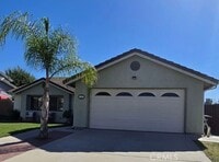 Building Photo - 31861 Vineyard Ave