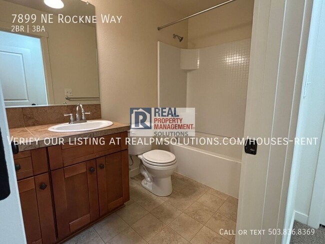 Building Photo - 7899 NE Rockne Way