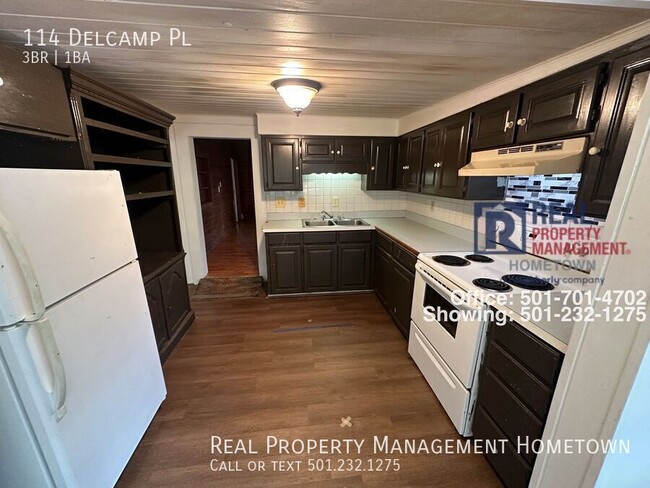 Building Photo - 114 Delcamp Pl
