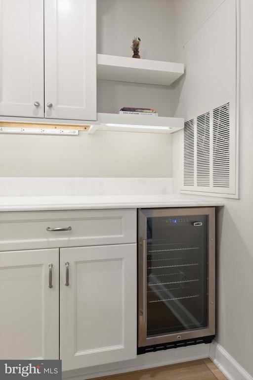 Building Photo - 5824 Inman Park Cir