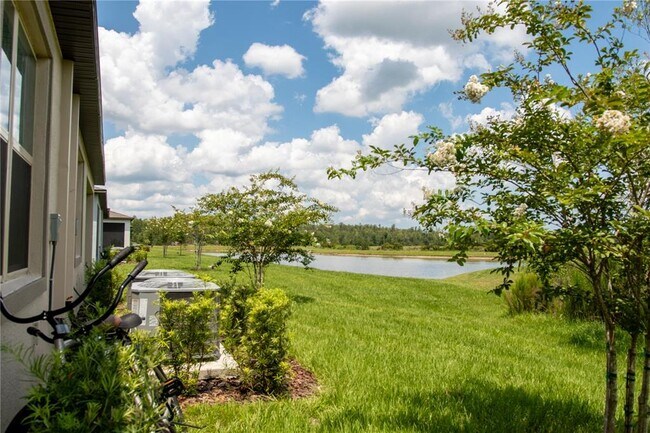 Building Photo - 10125 Campanula Ct