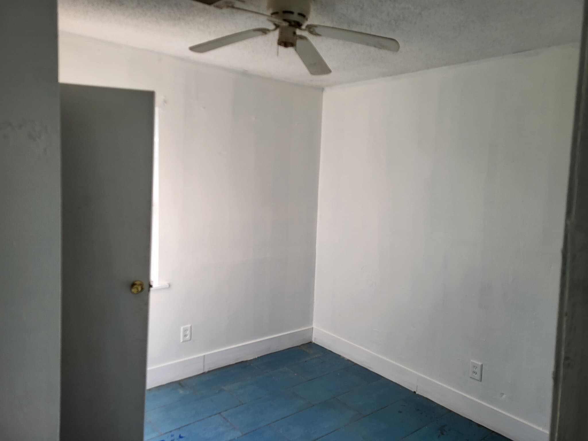 Building Photo - 104 Cottonwood Ave
