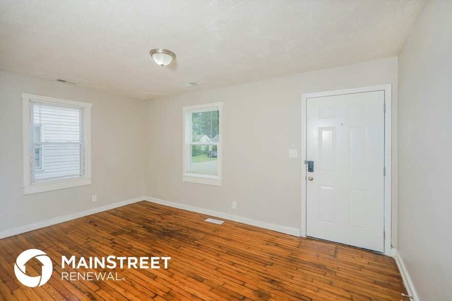 Building Photo - 3002 Penway Ave