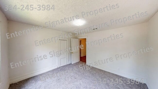 Building Photo - 603 S Edgewood Dr