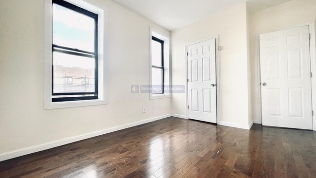 Floorplan - 530 Isham St