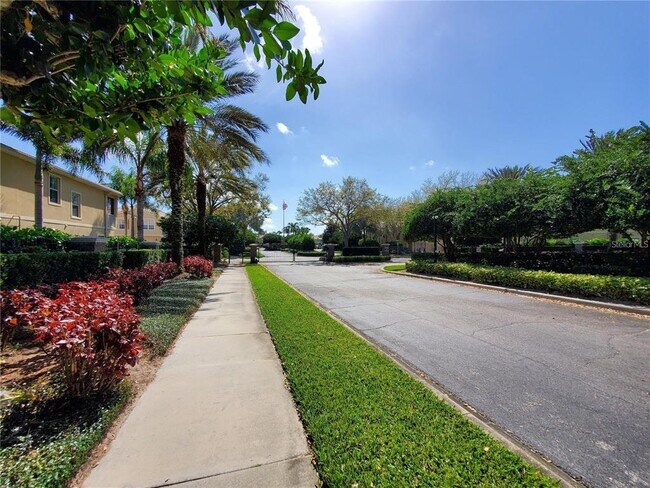 Building Photo - 3491 Parkridge Cir
