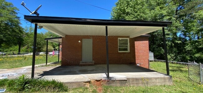 Building Photo - 46 Lafayette Dr