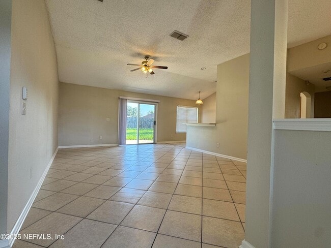 Building Photo - 6835 Otters Den Ct N