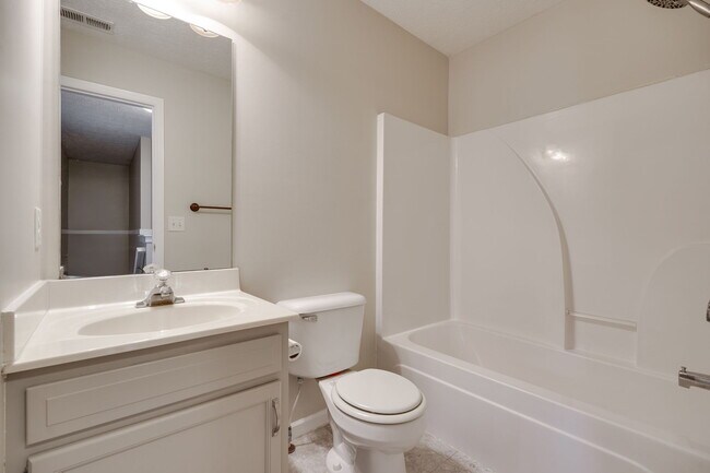 Building Photo - 3602 Winterwood Dr