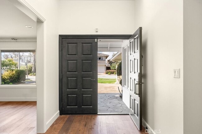 Building Photo - 2646 Basswood St