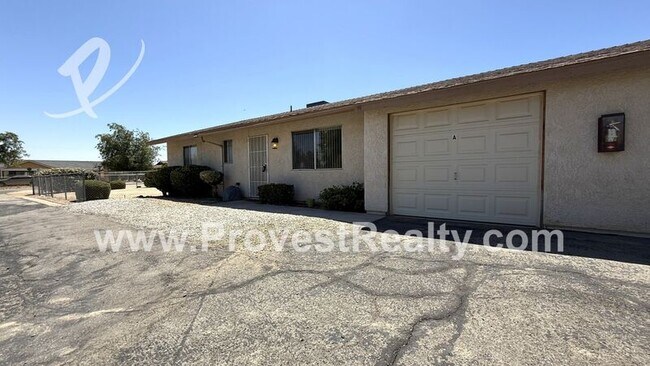 Building Photo - 12780 Redwing Rd