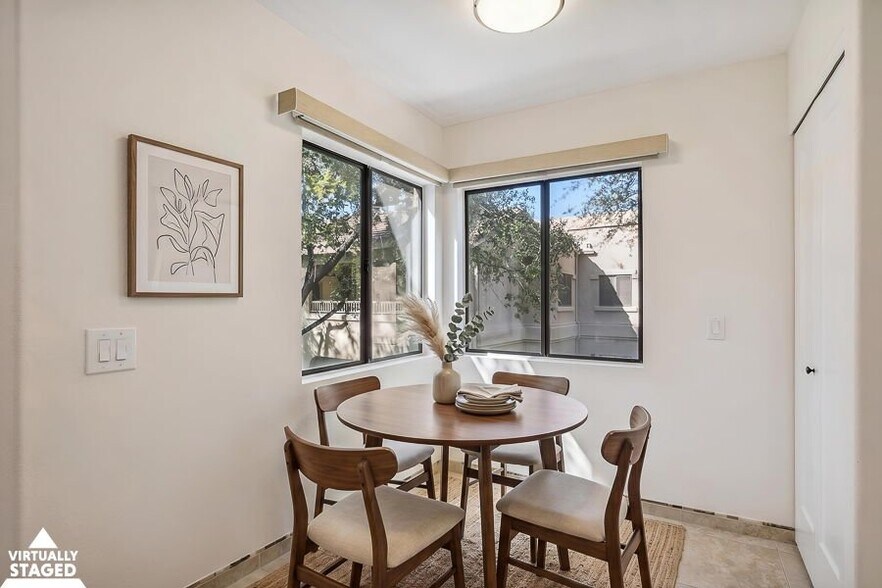 Building Photo - 15050 N Thompson Peak Pkwy