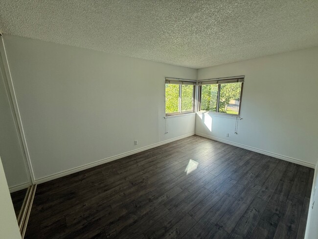 Building Photo - 1669 Tiburon Ct