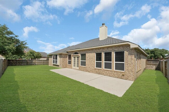 Building Photo - 9635 Empress Crossing Dr