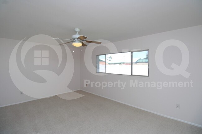 Building Photo - 1816 E Oxford Dr