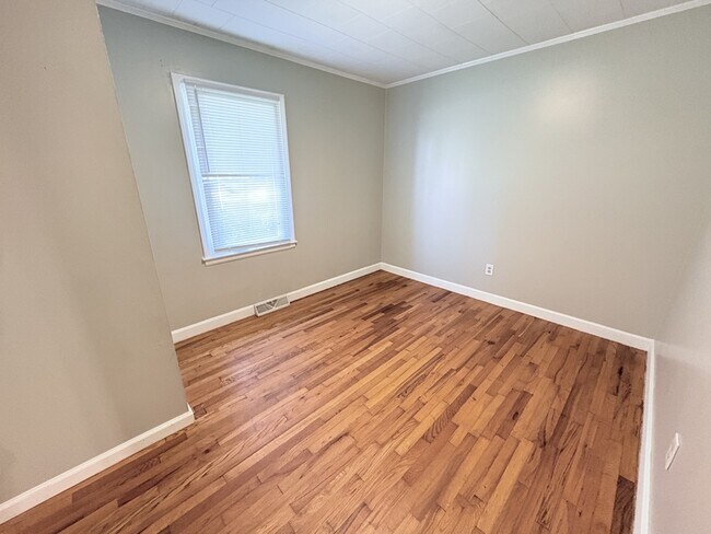 Building Photo - 650 Berkeley Dr