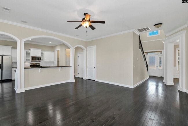 Building Photo - 5 Mapleline Ct