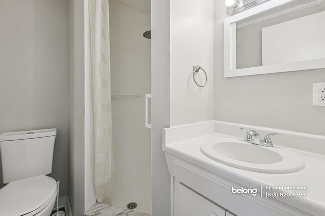 Building Photo - 1018 Osprey Ct